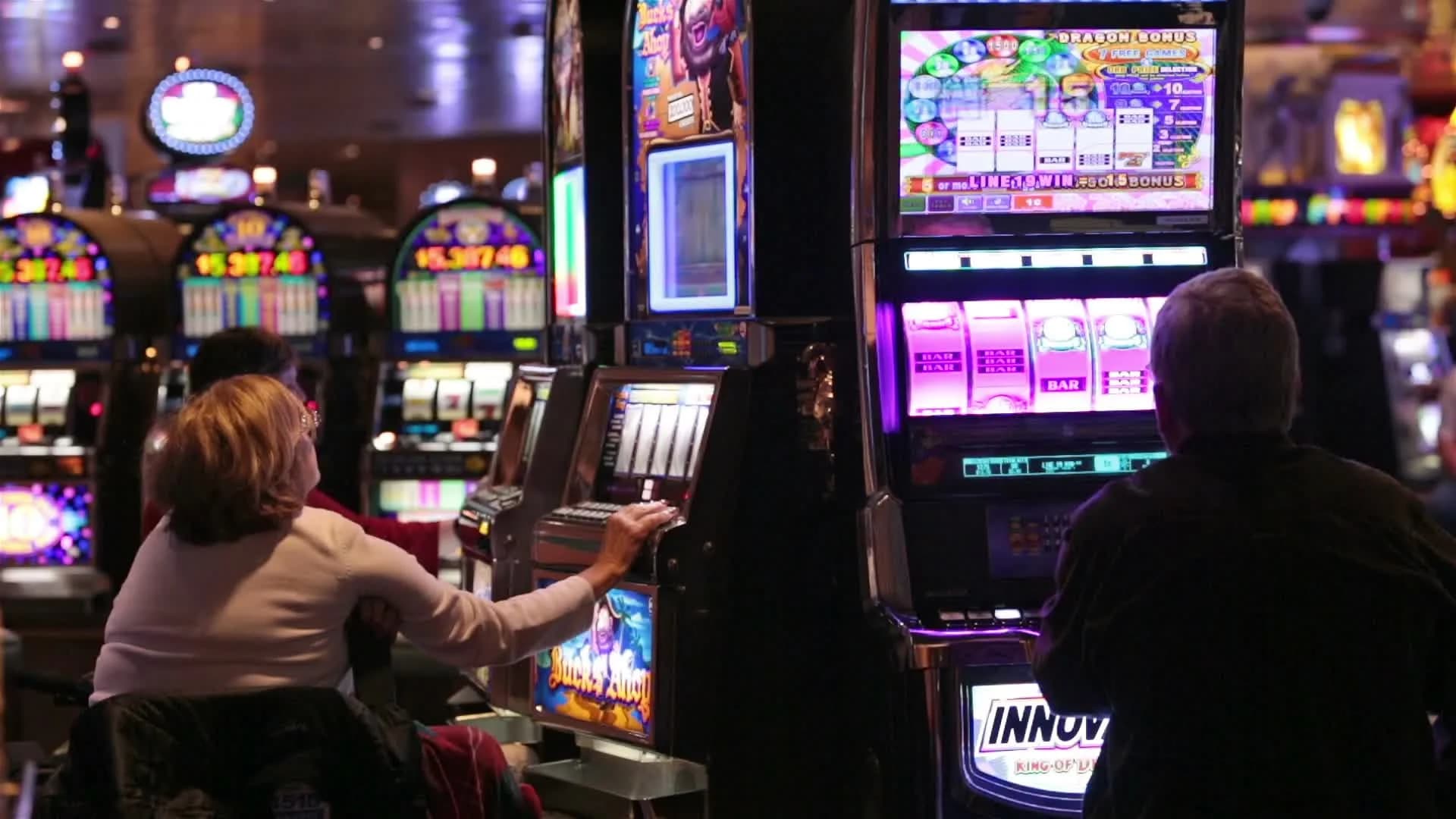 Situs Slot 777 dengan Jackpot Progresif Menggiurkan