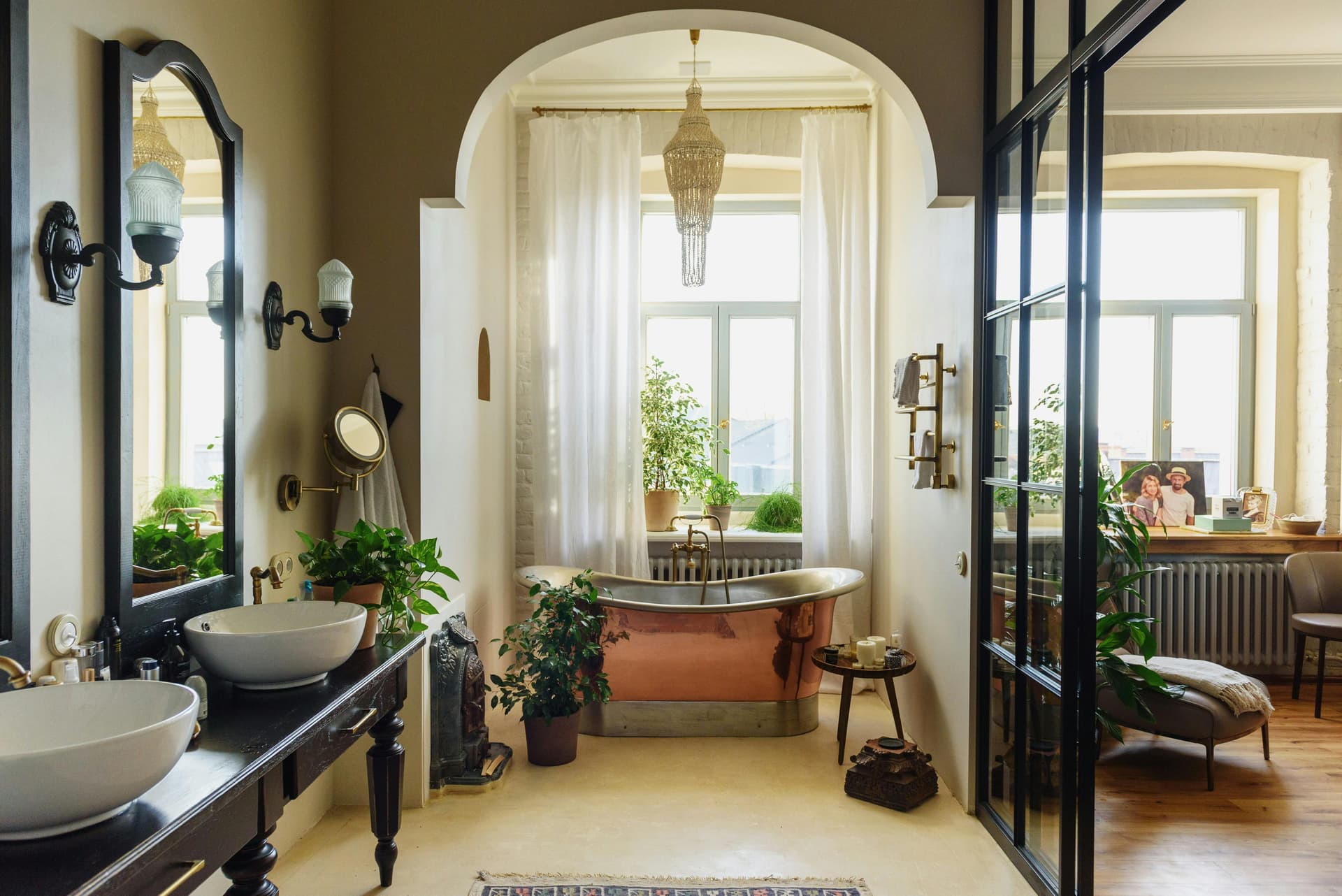 Choosing the Right Bathroom Mirror with LED Light